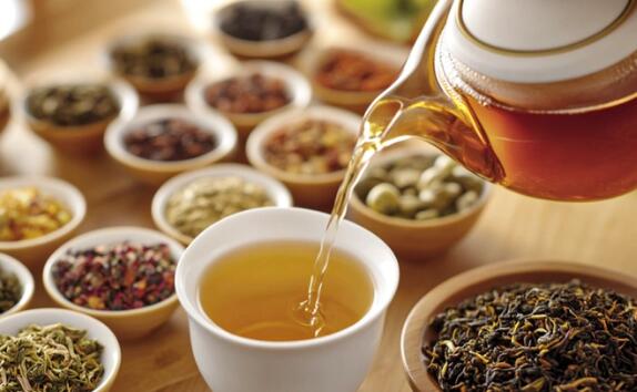 加菲猫几岁可以生宝宝-加菲猫疫苗多少钱一针、加菲猫多大 -加菲猫几个月打疫苗网